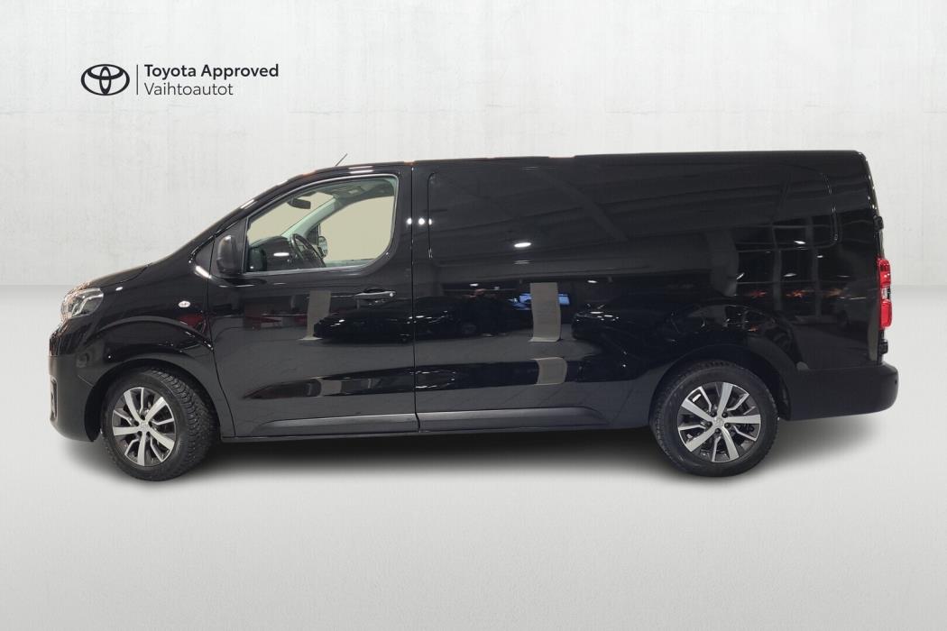 TOYOTA PROACE 2023