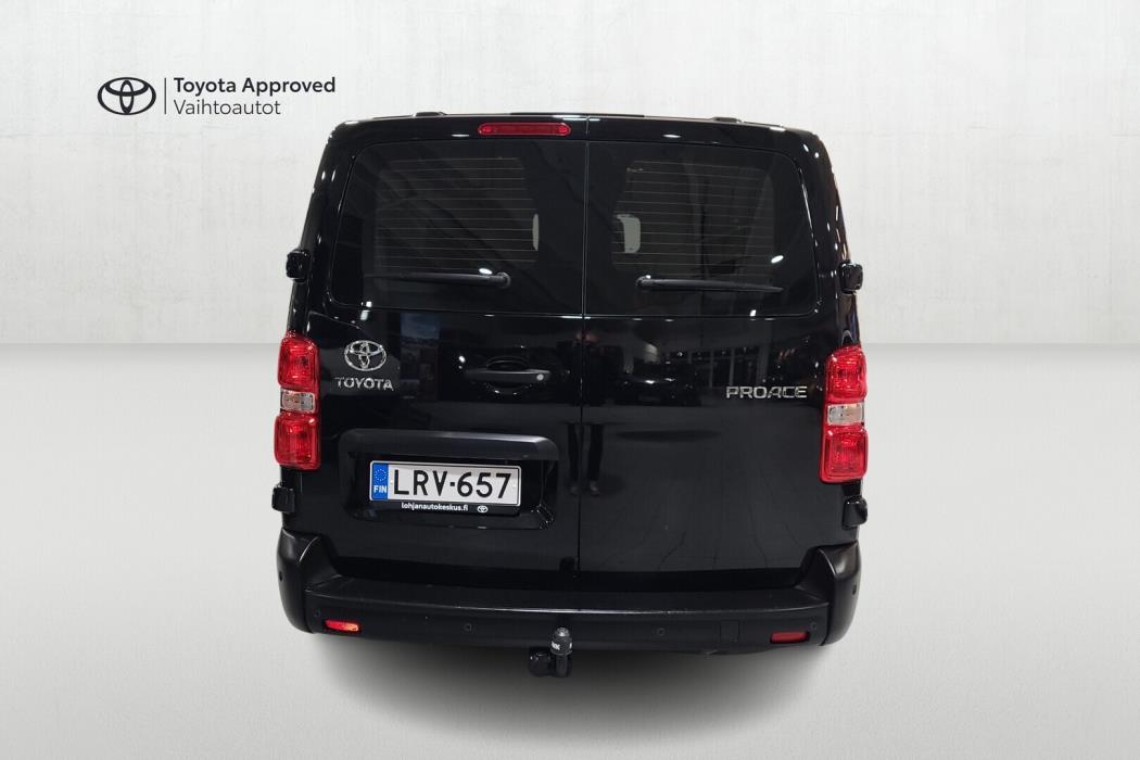 TOYOTA PROACE 2023