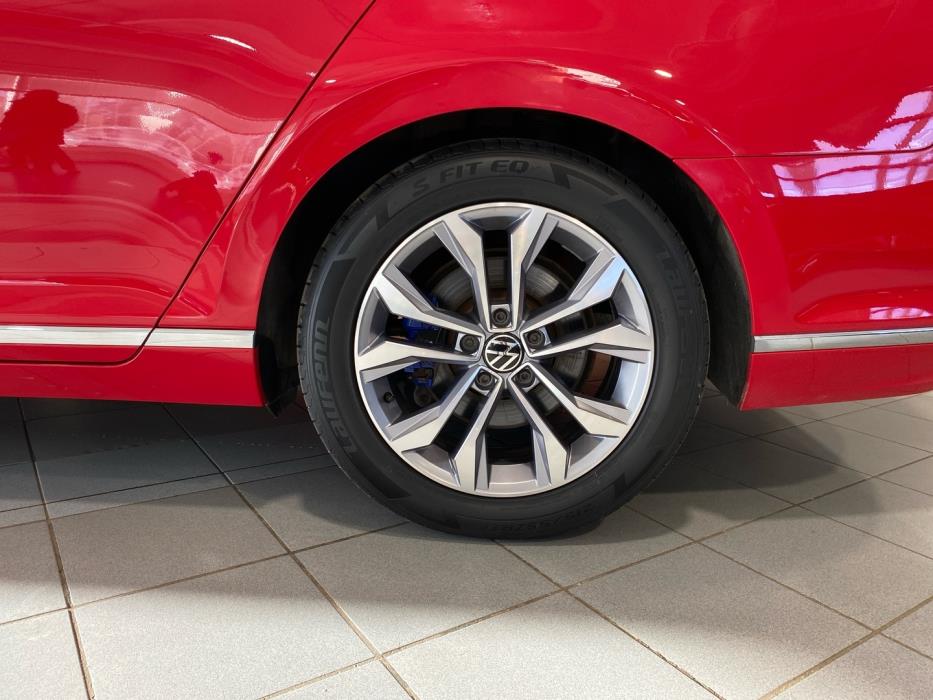 VOLKSWAGEN Passat 2020