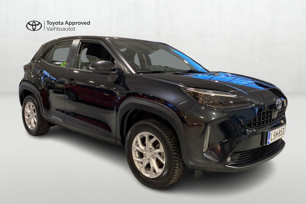 TOYOTA Yaris Cross 2023