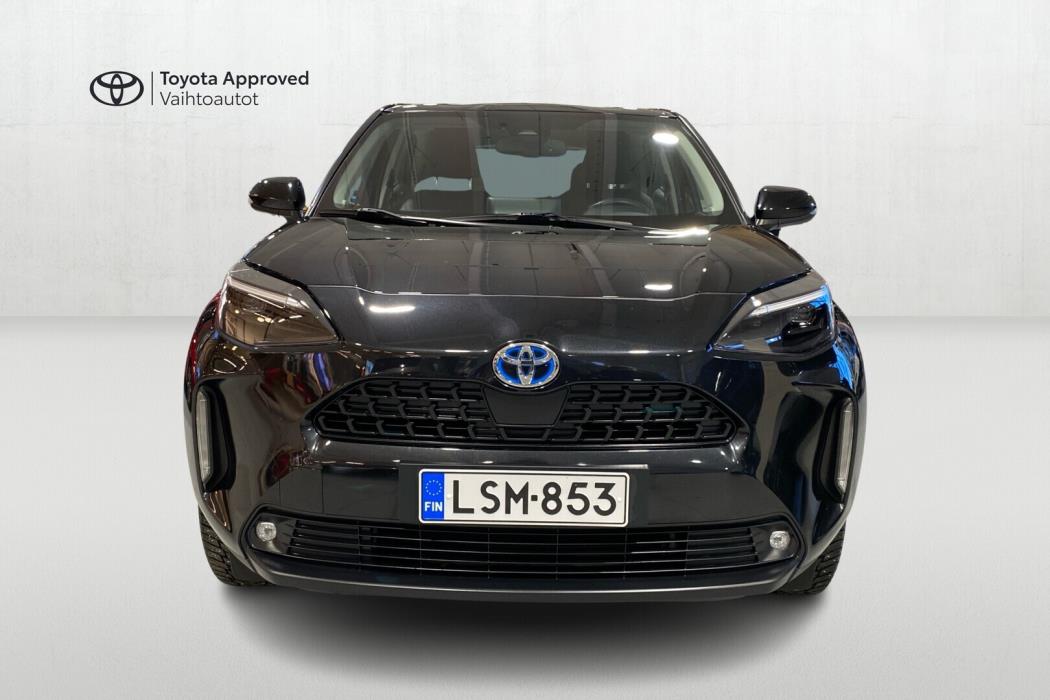 TOYOTA Yaris Cross 2023