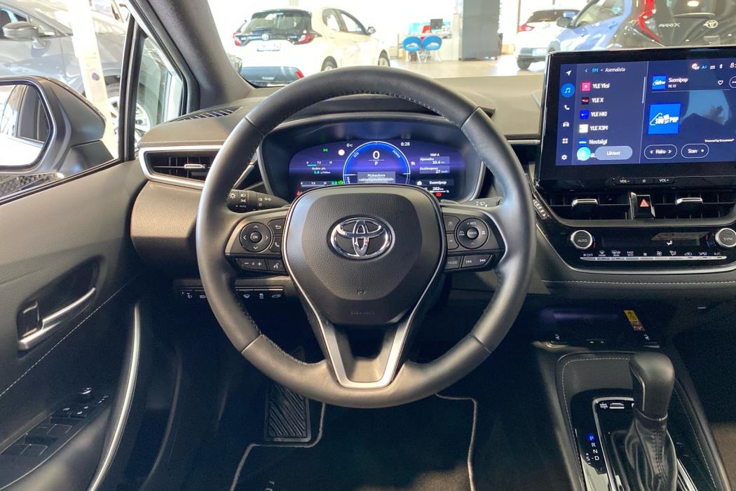 TOYOTA Corolla 2025