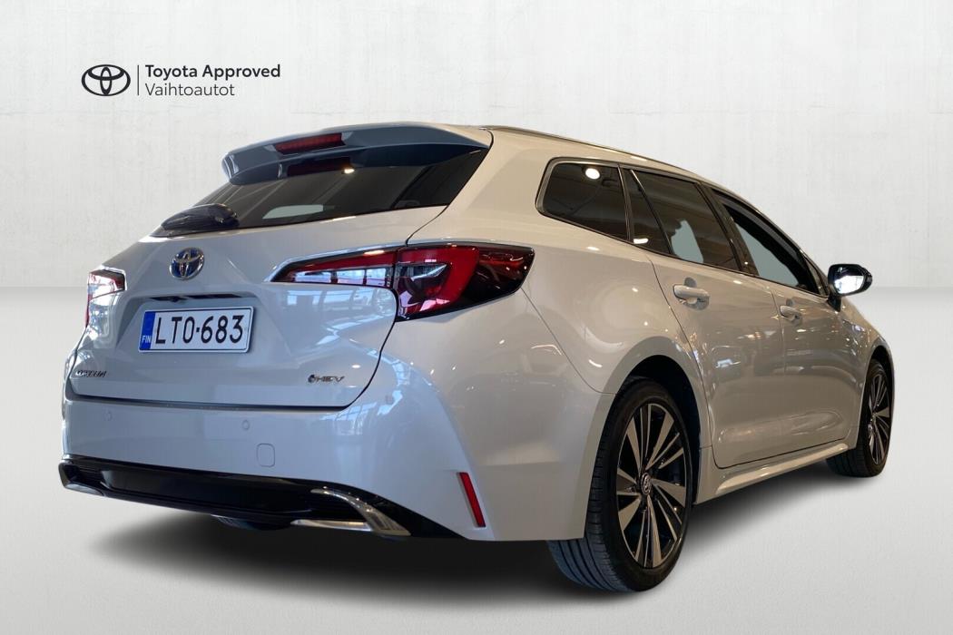TOYOTA Corolla 2025