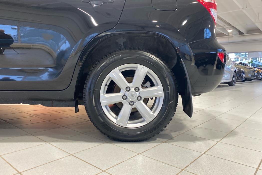 TOYOTA RAV4 2010