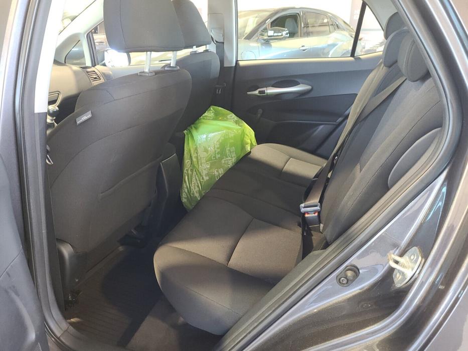 TOYOTA Auris 2011