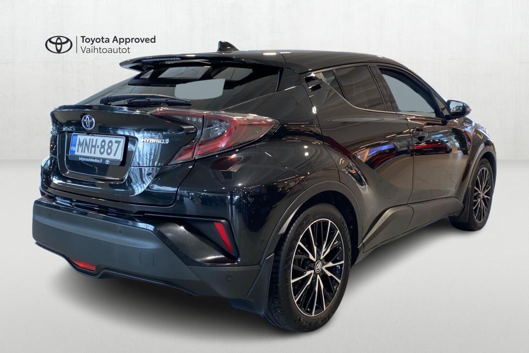 TOYOTA C-HR 2017
