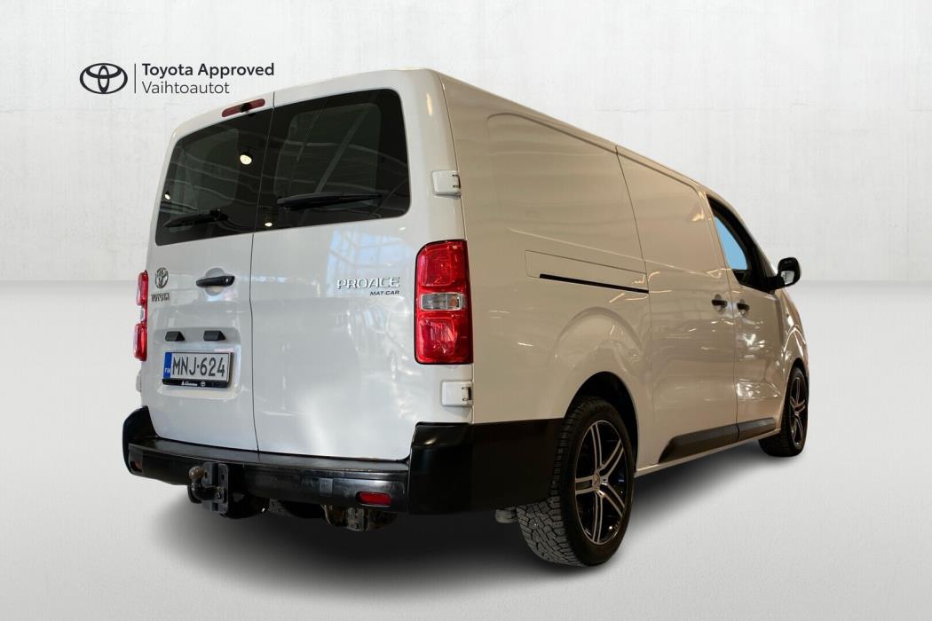 TOYOTA Proace 2017