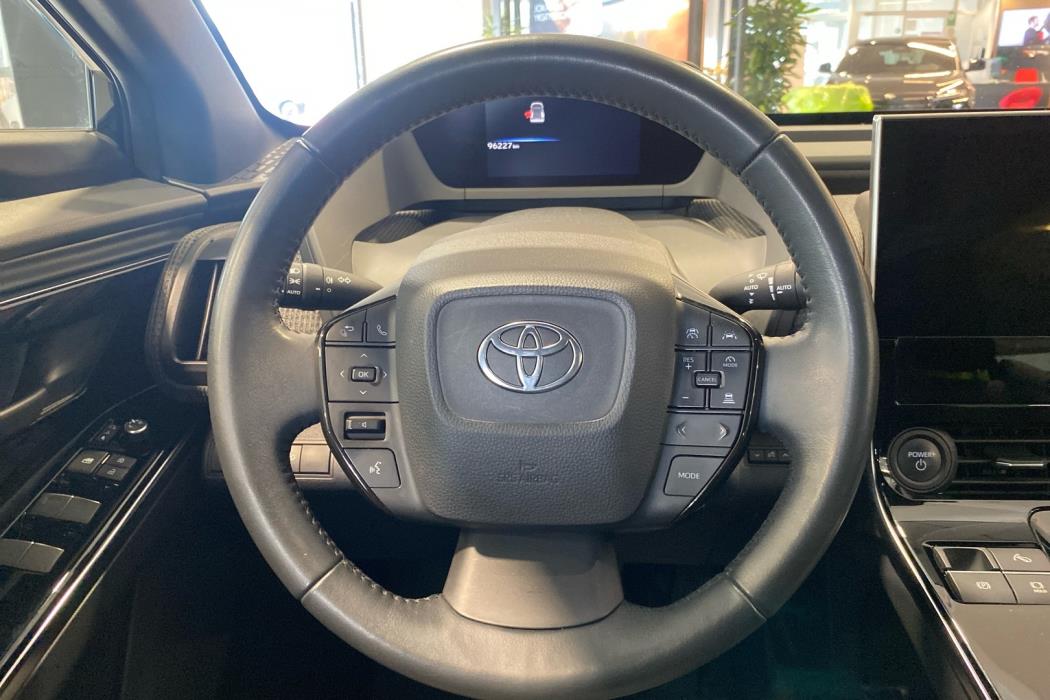 TOYOTA bZ4X 2022