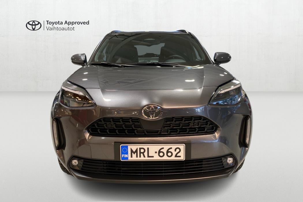 TOYOTA Yaris Cross 2025