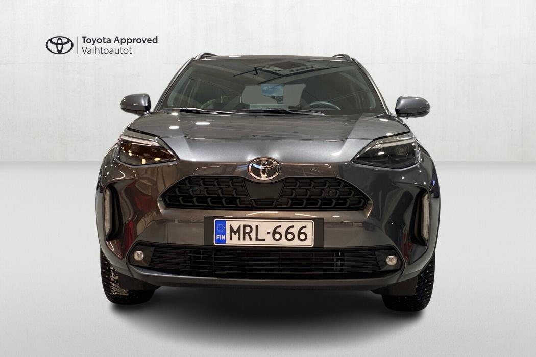 TOYOTA Yaris Cross 2025