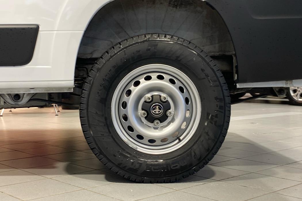 TOYOTA Proace MAX 2025