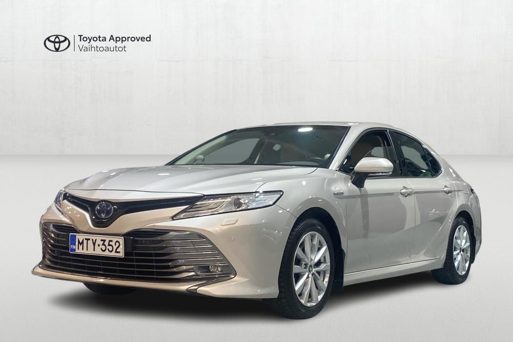 TOYOTA Camry 2020