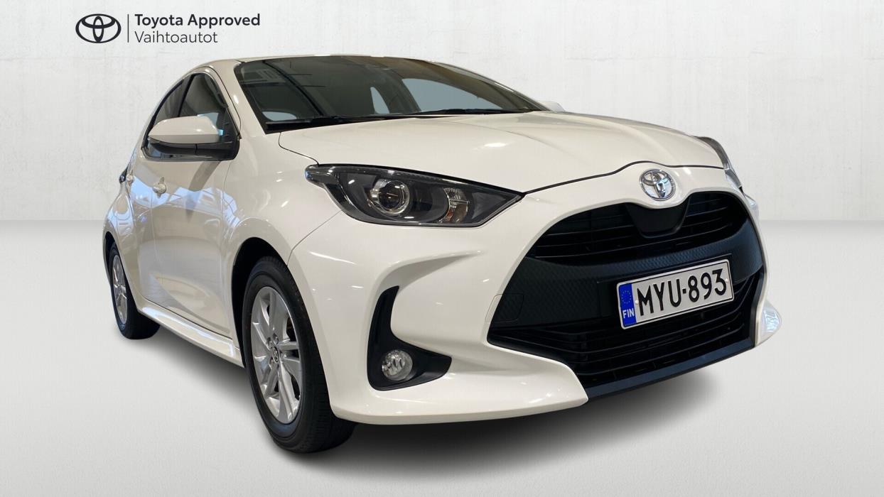 TOYOTA Yaris 2021