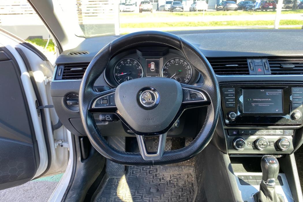 SKODA Octavia 2014