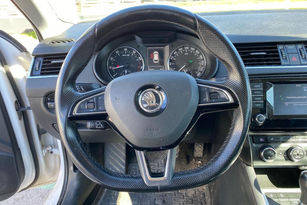 SKODA Octavia 2014