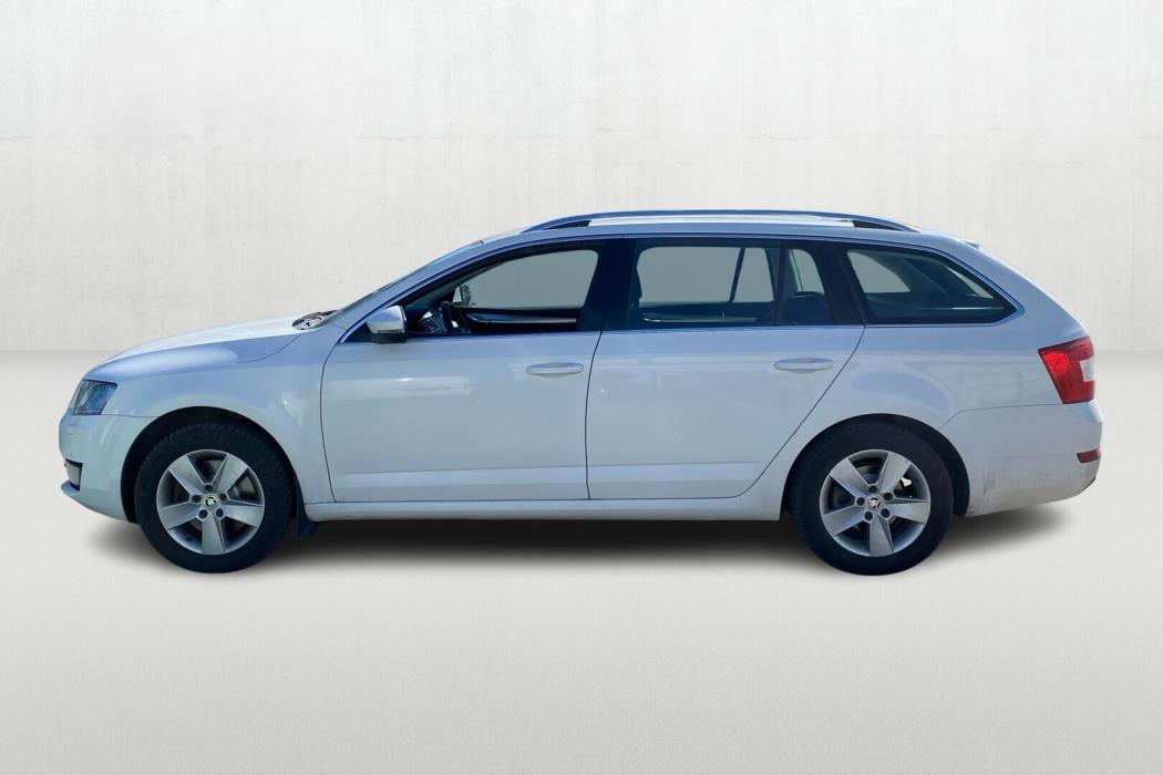 SKODA Octavia 2014