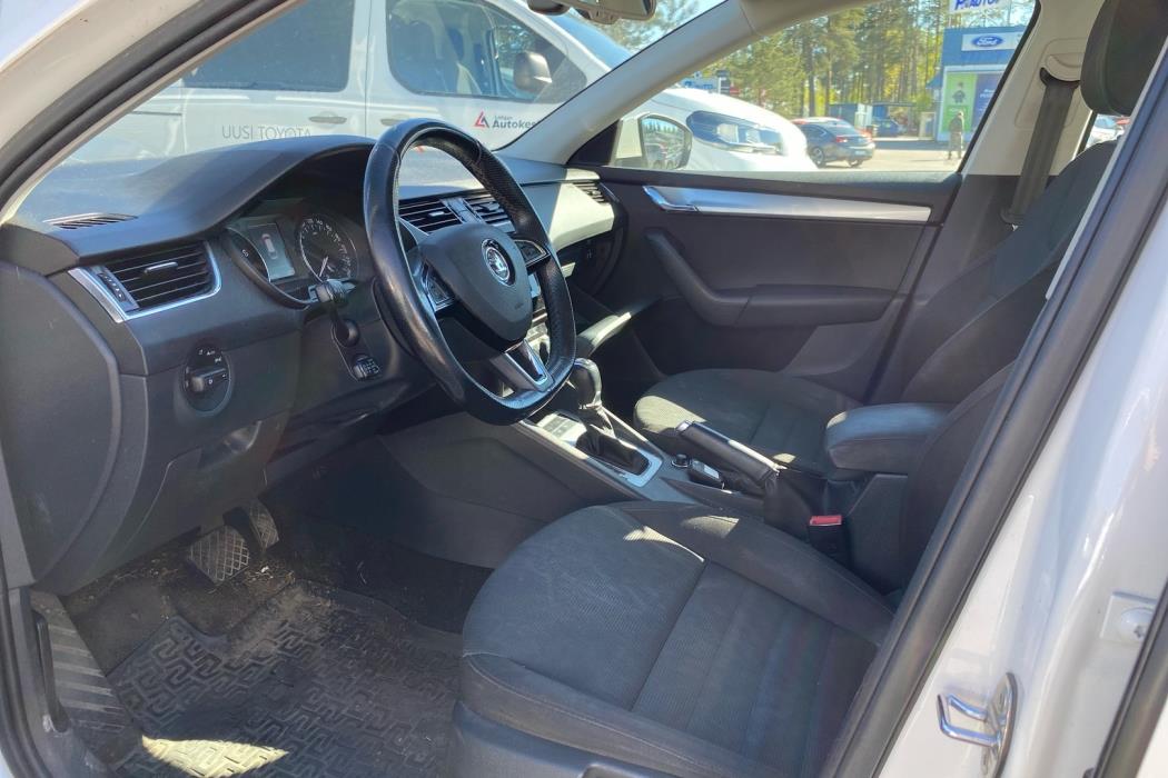 SKODA Octavia 2014