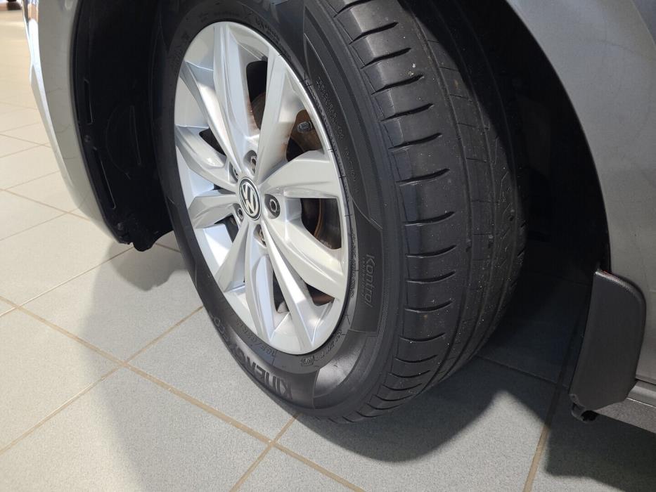 VOLKSWAGEN Polo 2018