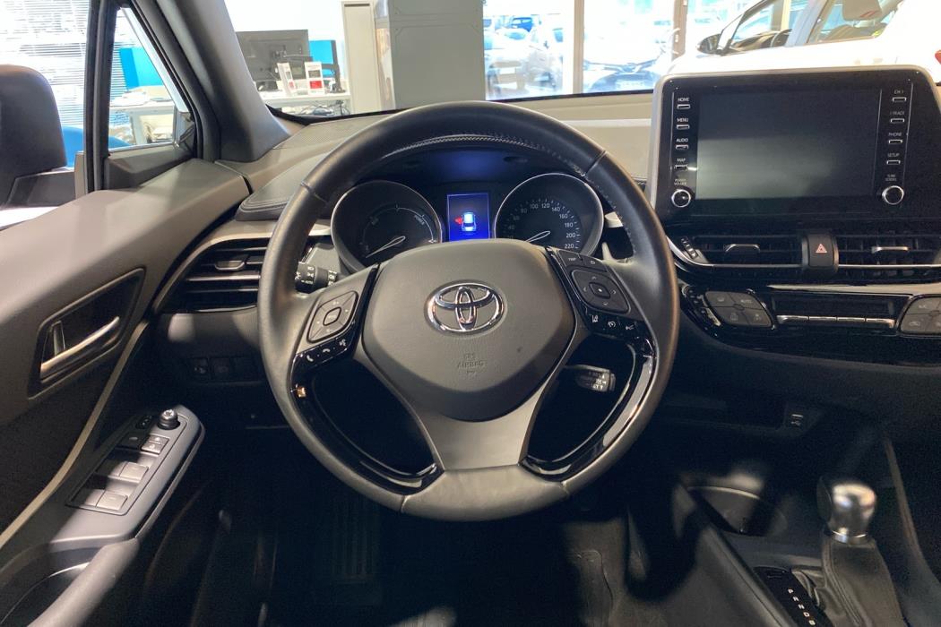 TOYOTA C-HR 2023