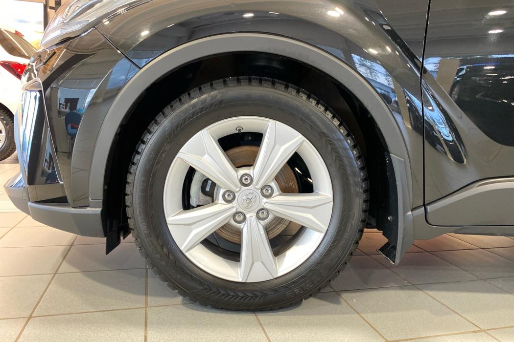 TOYOTA C-HR 2023