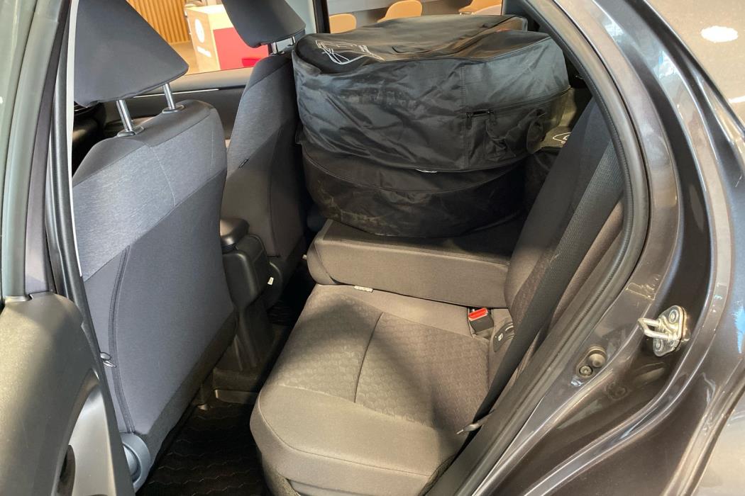 TOYOTA Yaris 2023