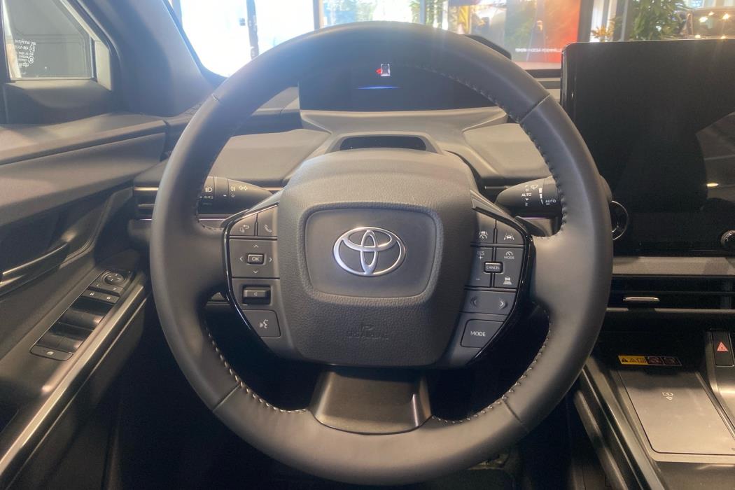 TOYOTA bZ4X 2025