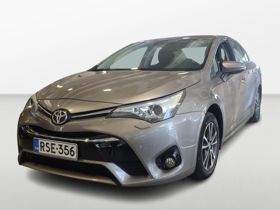 TOYOTA Avensis 2015