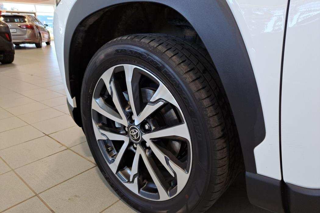 TOYOTA Corolla Cross 2023