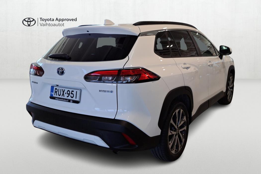 TOYOTA Corolla Cross 2023