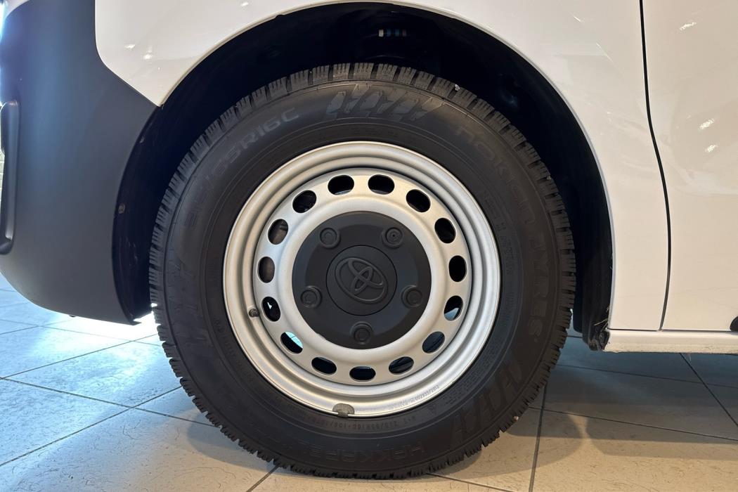 TOYOTA PROACE 2024