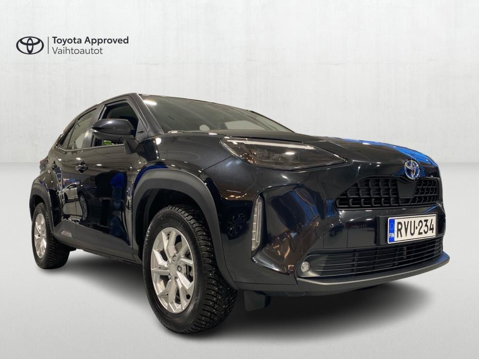 TOYOTA Yaris Cross 2024