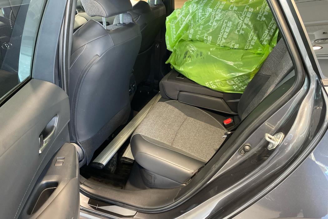 TOYOTA COROLLA 2025