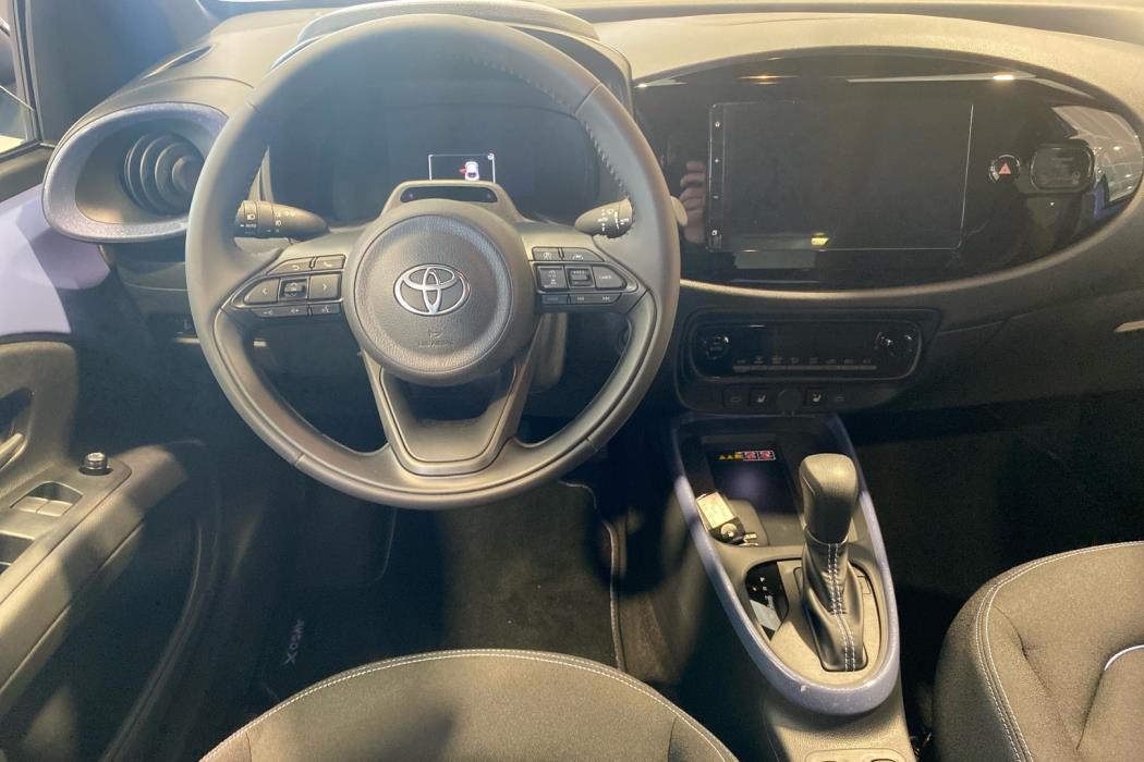 TOYOTA Aygo X 2025