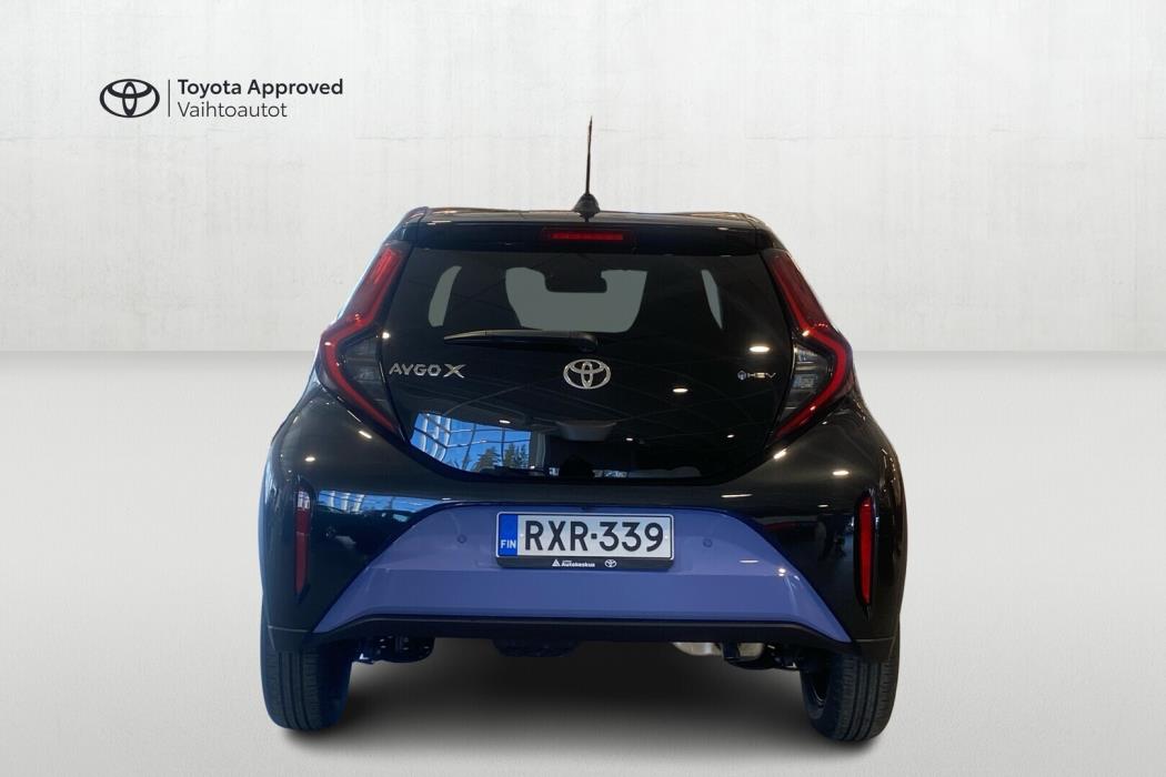 TOYOTA Aygo X 2025