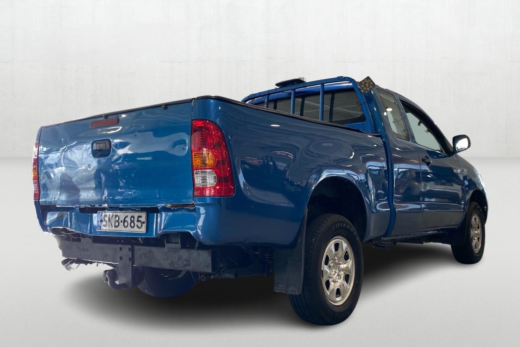 TOYOTA Hilux 2010