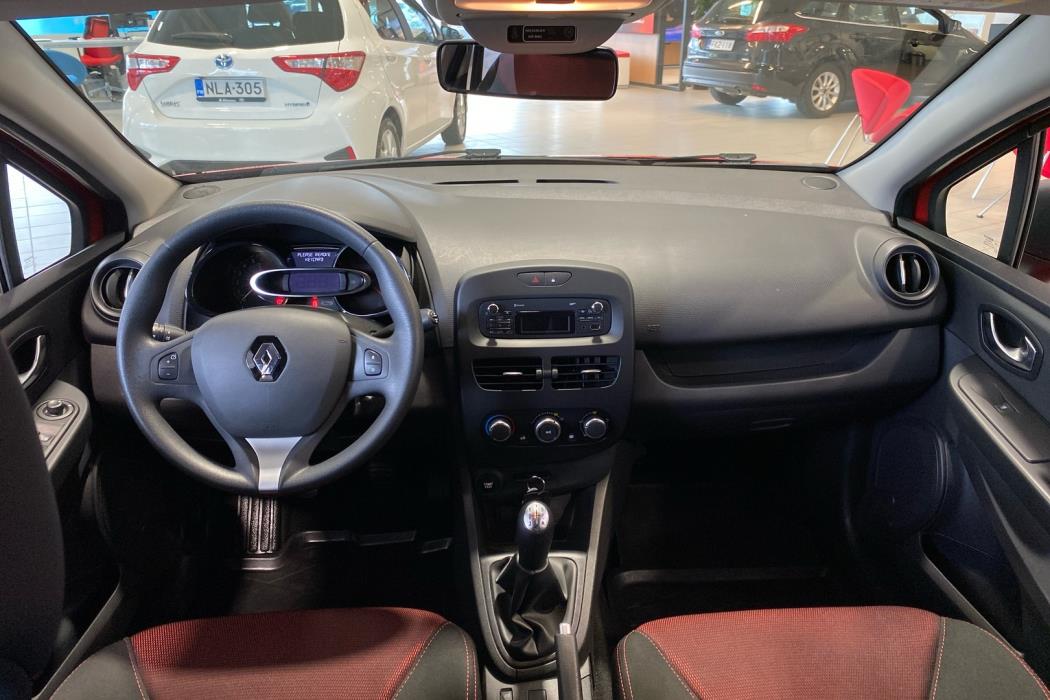RENAULT Clio 2016