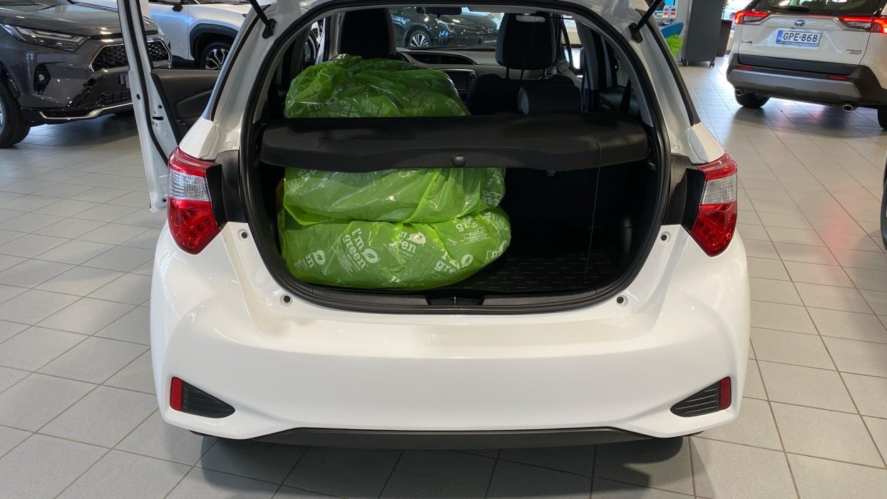 TOYOTA Yaris 2020