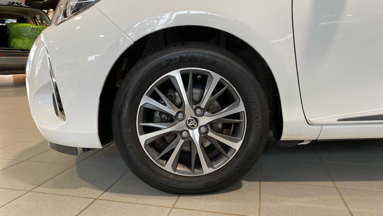 TOYOTA Yaris 2020