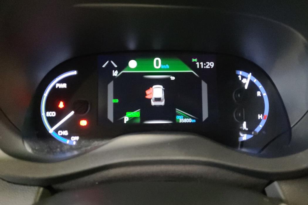 TOYOTA Yaris Cross 2023