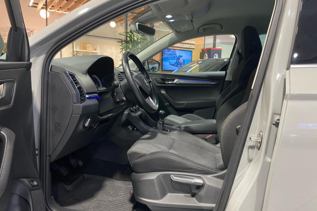 SKODA Karoq 2019