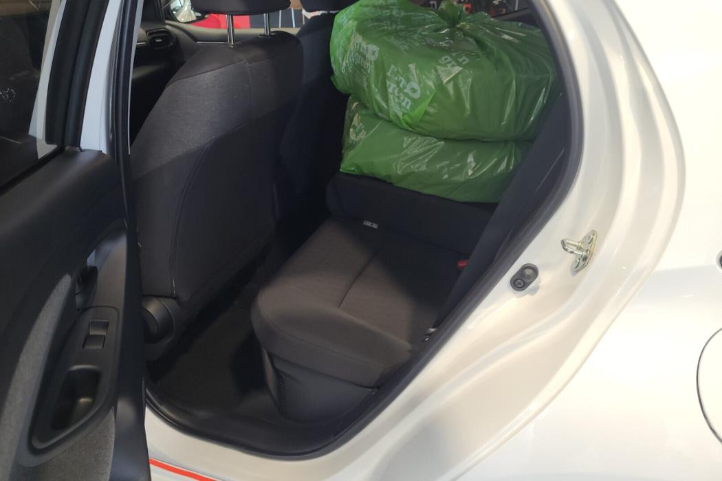 TOYOTA Yaris 2021