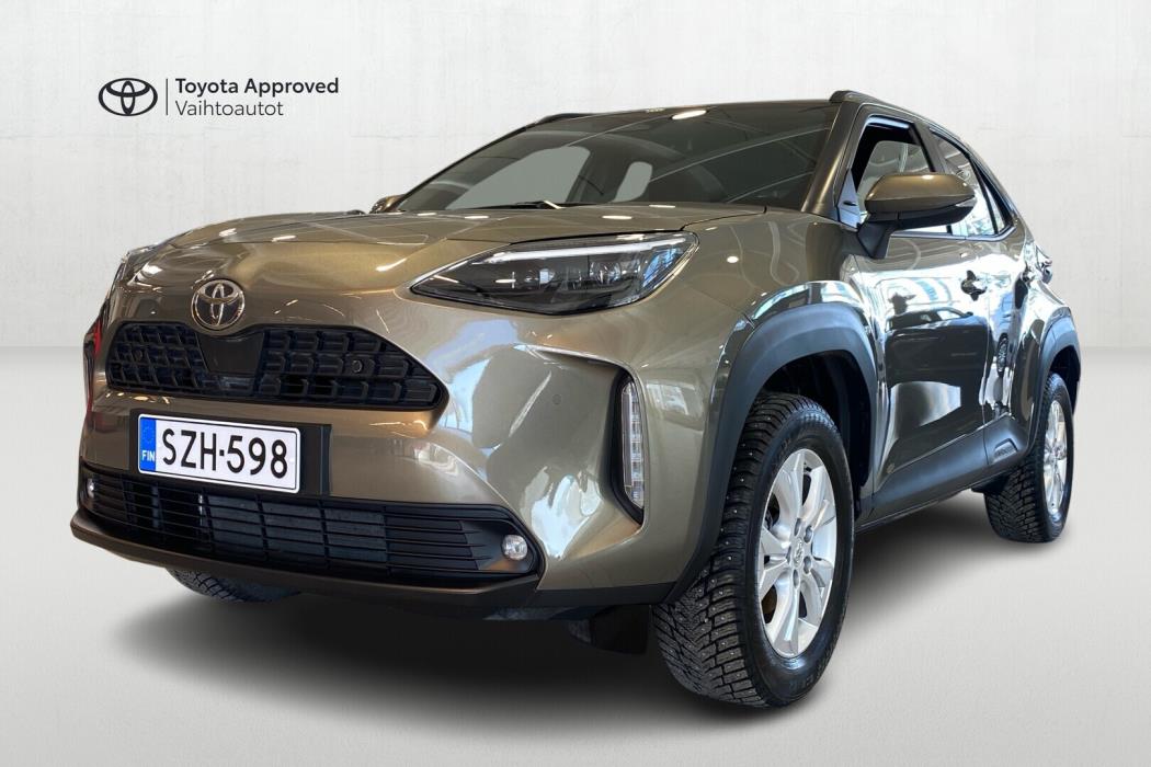 TOYOTA Yaris Cross 2025