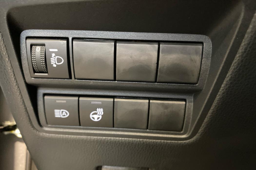 TOYOTA YARIS 2025
