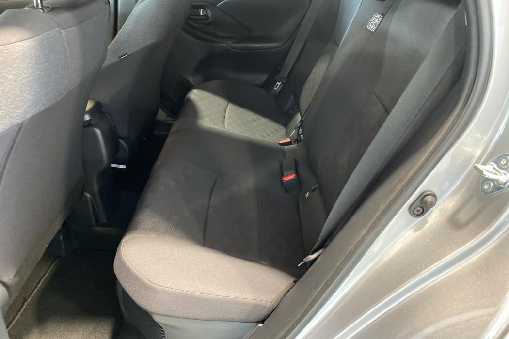 TOYOTA YARIS 2025