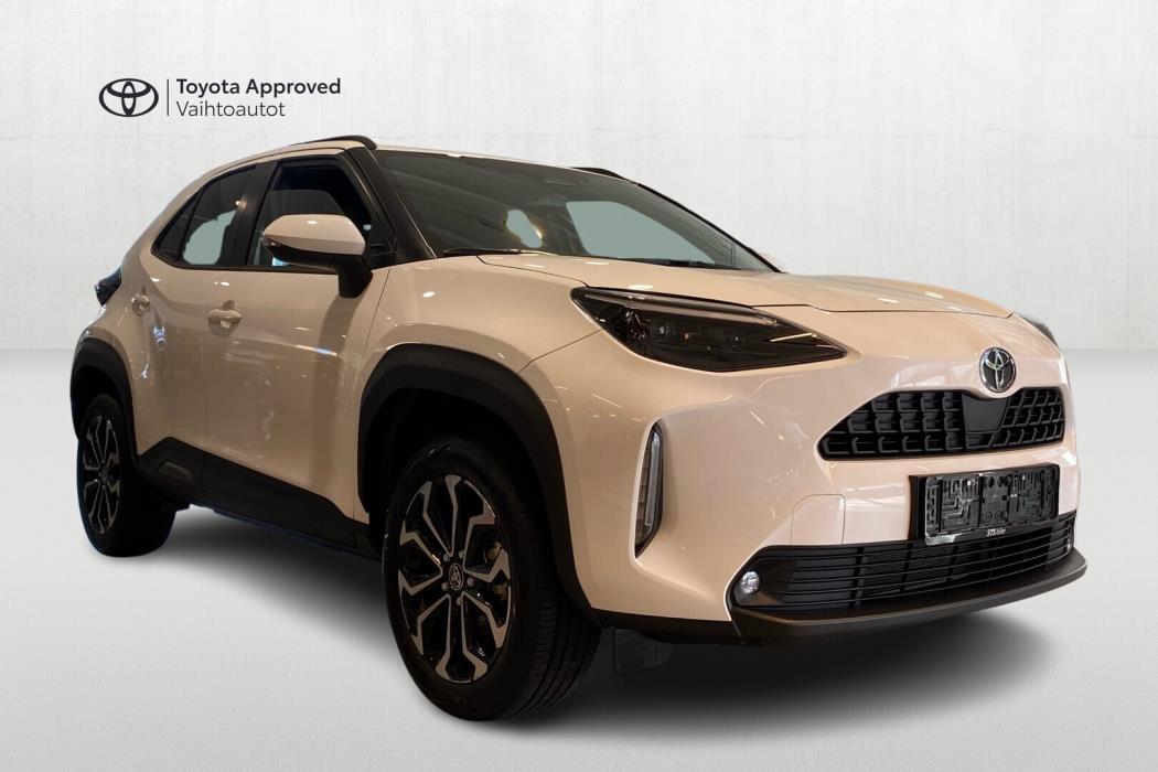 TOYOTA Yaris Cross 2025