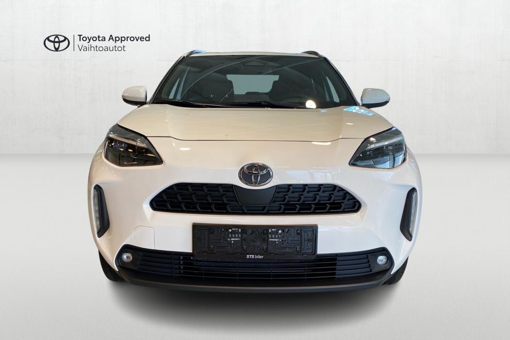 TOYOTA Yaris Cross 2025