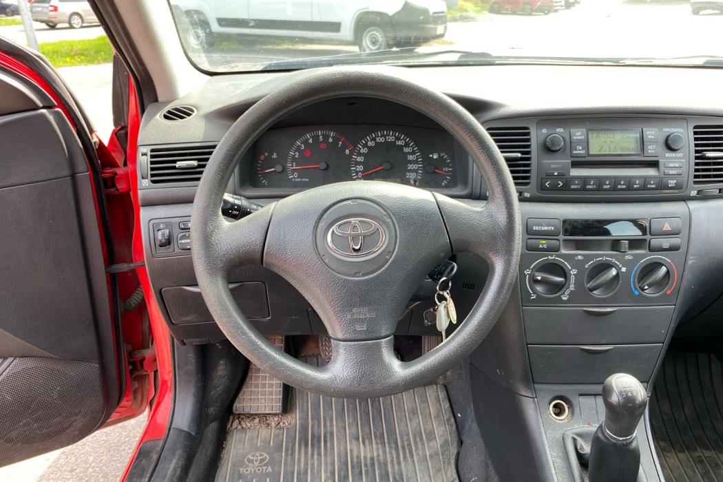 TOYOTA Corolla 2003