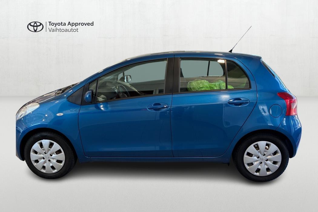 TOYOTA Yaris 2006