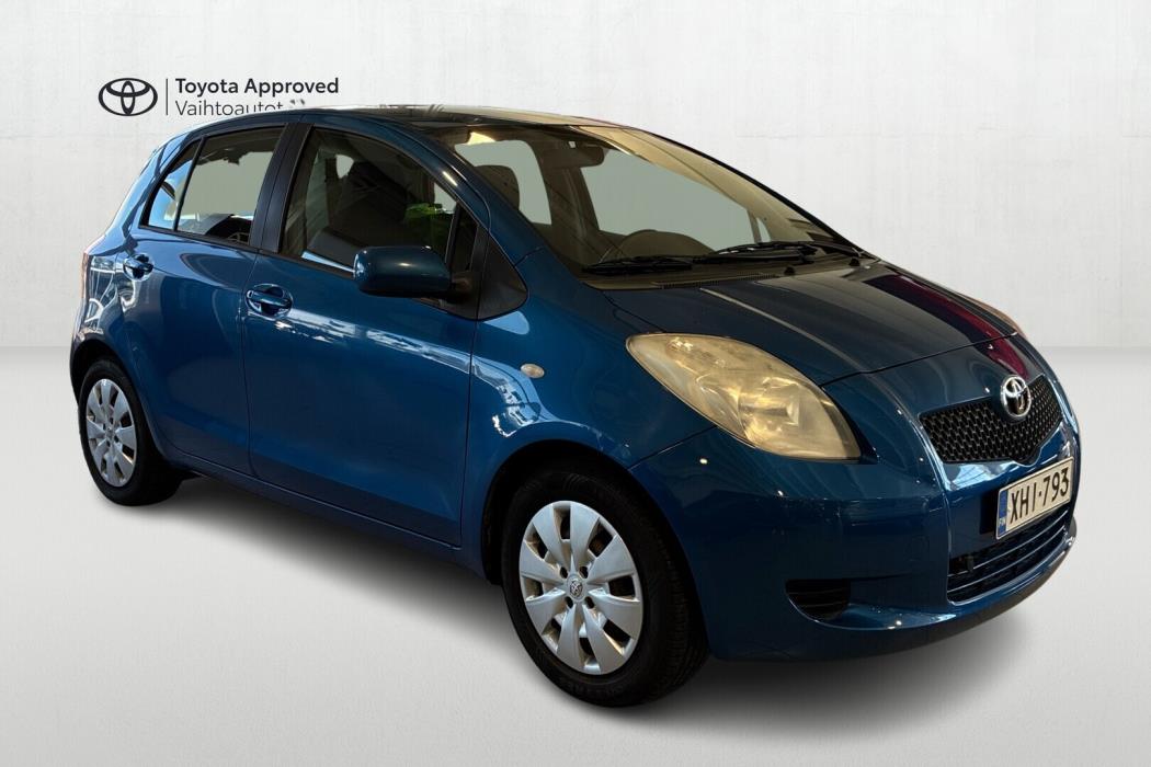TOYOTA Yaris 2006