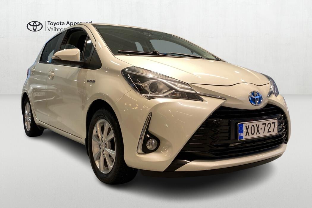 TOYOTA Yaris 2018